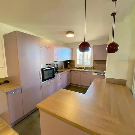 T4 Dans Avec Piscine Apartment *